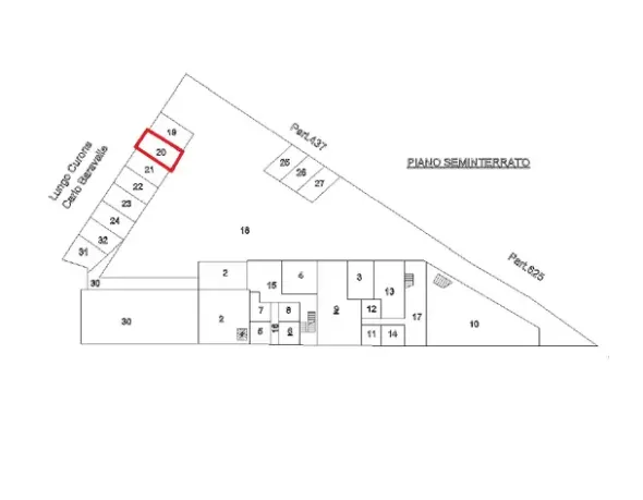 #2536389 Negozio con cantina e posto auto coperto in edificio storico