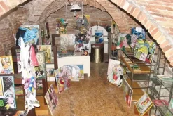 #22490 Negozio con magazzino in centro storico
