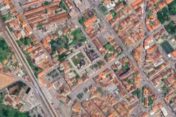 #24543 Negozio con posti auto privati