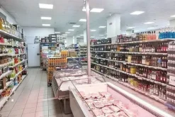 #2537369 Negozio e cantina in edificio polifunzionale