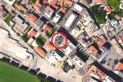 #25829 Negozio e deposito in edificio polifunzionale