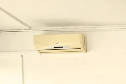 #25214 Negozio piano terra in edificio polifunzionale