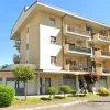 #25685 Negozio piano terra in zona residenziale