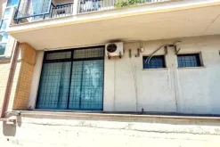 #25685 Negozio piano terra in zona residenziale