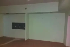 #14699 Negozio seminterrato con zona parcheggio