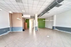 #2536098 Negozio (sub 25) in complesso commerciale