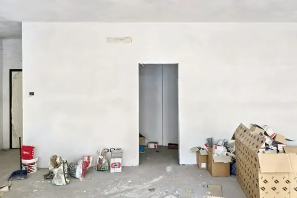#2536115 Negozio (sub 206) in edificio polifunzionale