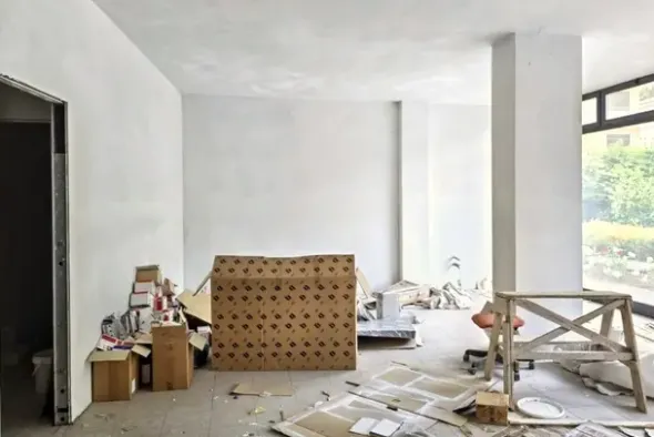 #2536115 Negozio (sub 206) in edificio polifunzionale