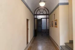 #21651 Negozio (sub 28) piano terra in centro storico
