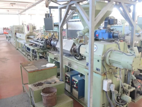 n.3 Linee Estrusione profili PVC (complete)