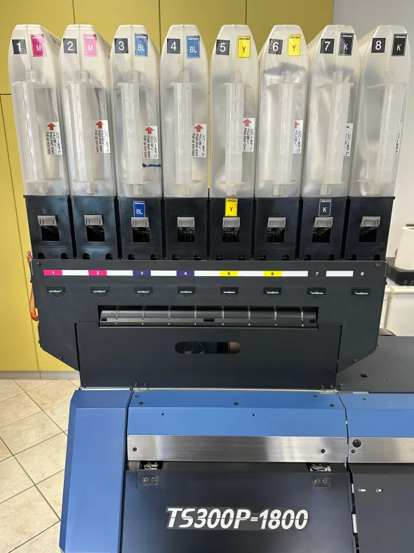 N. 02 PLOTTER MIMAKI TS300P 1800