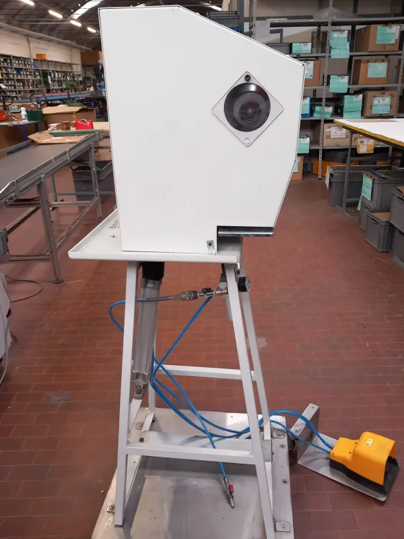 OCCHIELLATRICE 2 TESTE PNEUMATICA