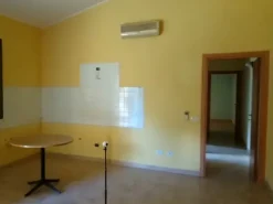 #5749 OPE in LCA - Complesso artigianale con alloggio