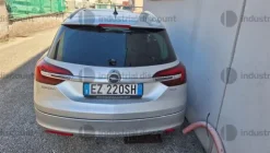 3#9909 Opel Insigna