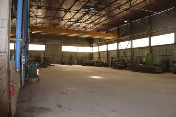#2780 Opificio con palazzina uffici e corte esclusiva