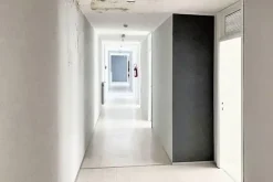 #24599 Opificio con showroom uffici e corte privata