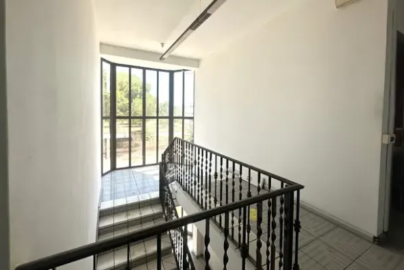 #2639836 Opificio con uffici e cortile privato (part 256)