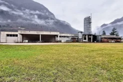 #22750 Opificio con uffici e terreni di pertinenza