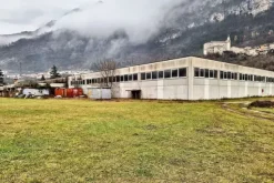 #22750 Opificio con uffici e terreni di pertinenza