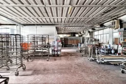 #22750 Opificio con uffici e terreni di pertinenza