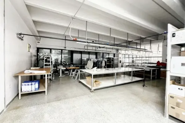 #23714 Opificio industriale con piazzale pertinenziale