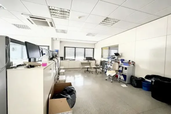 #23714 Opificio industriale con piazzale pertinenziale