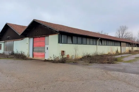 #15150 Opificio industriale con possibilità di riqualificazione