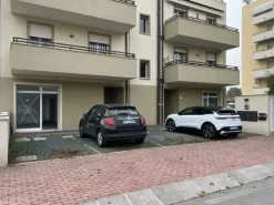 #25145 Opportunità Unica per Professionisti e Imprenditori – Ufficio/Negozio in Vendita a Bellaria