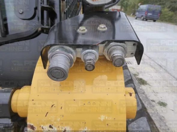 Pala cingolata Gehl RT165 HF
