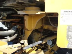 1#2965 Pala gommata Caterpillar