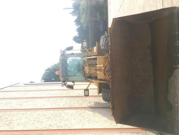2#4406 Pala gommata Caterpillar 928 F