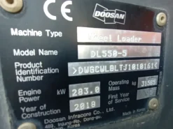 Pala gommata Doosan DL550-5