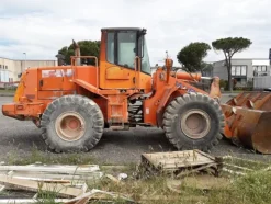 2#6217 Pala gommata Fiat Hitachi