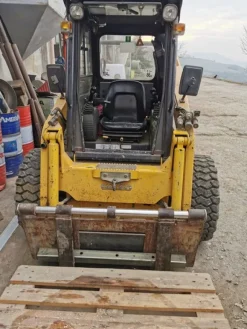 14#4107 Pala gommata Komatsu