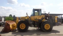 35#7214 Pala gommata Komatsu