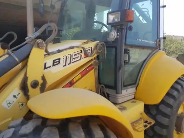 4#4518 Pala gommata New Holland