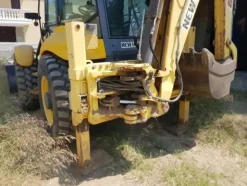 4#4518 Pala gommata New Holland