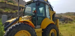4#4518 Pala gommata New Holland