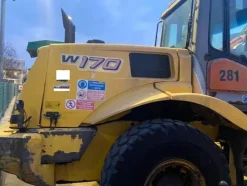 4#6842 Pala gommata New Holland