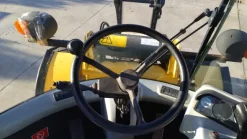Pala gommata New Holland W80TC