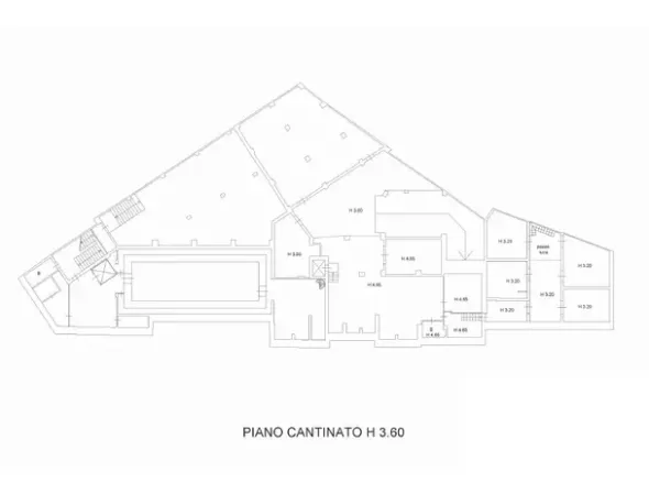 #2638068 Palazzina con istituto di credito