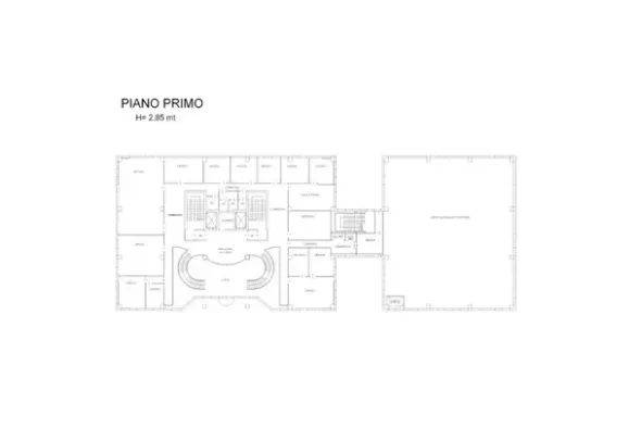 #25752 Palazzina direzionale multipiano con parcheggi, servizi accessorie corte