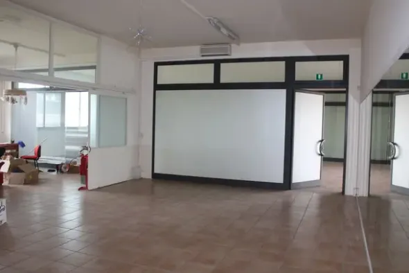 #19537 Palestra in edificio polifunzionale