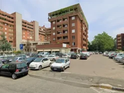 #8961 Palestra su due piani interrati
