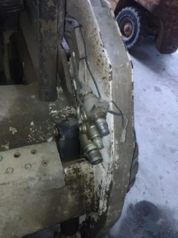 3#3635 Paletta Bobcat 773