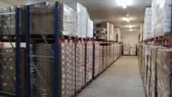 Pallet rental place storage cold room