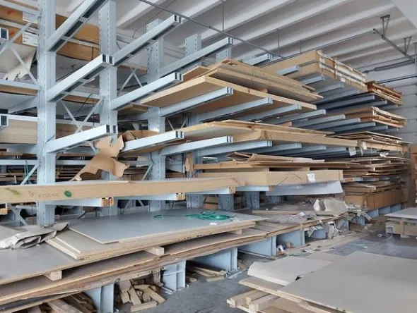 53#8616 Pannelli laminati di varie tipologie e dimensioni