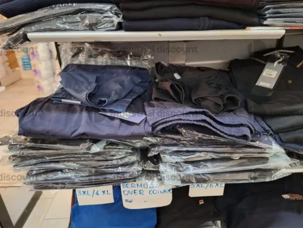 3#8933 Pantaloni e Jeans