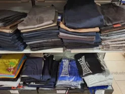 3#8933 Pantaloni e Jeans