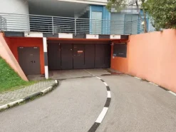#24366 Parcheggi con Kartodromo